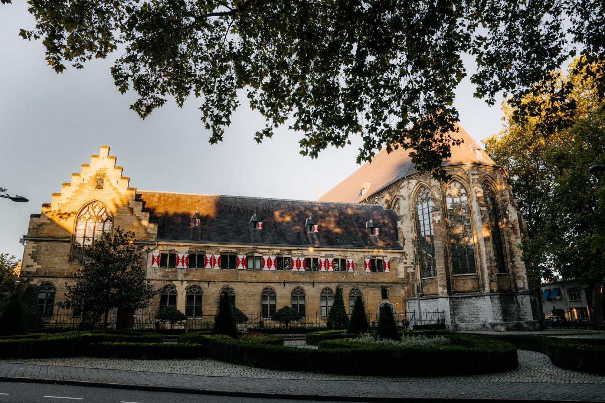 Kruisherenhotel Maastricht - Oostwegel Collection, Member Of Design Hotels Exterior photo